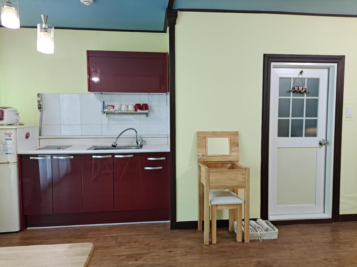 Charm Pension Капхён Экстерьер фото